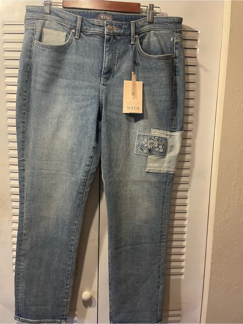 NYDJ Light Blue Margot Girlfriend Jeans with Floral Patch - Picture 2 of 8